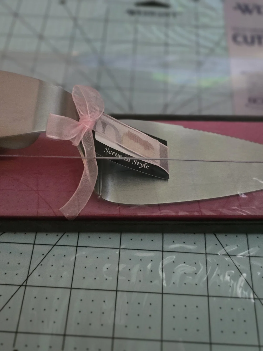 Black Stainless Steel High Heel Cake Server